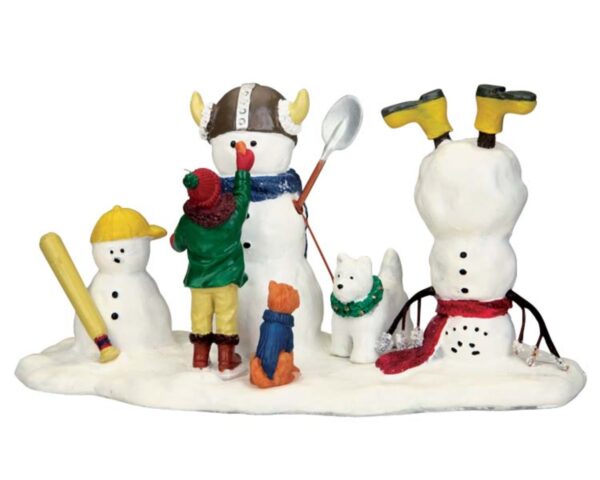 Jugando con muñecos de nieve @*
